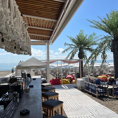 Елегантен Двустаен Апартамент Four Seasons Burgasz Kültér fotó