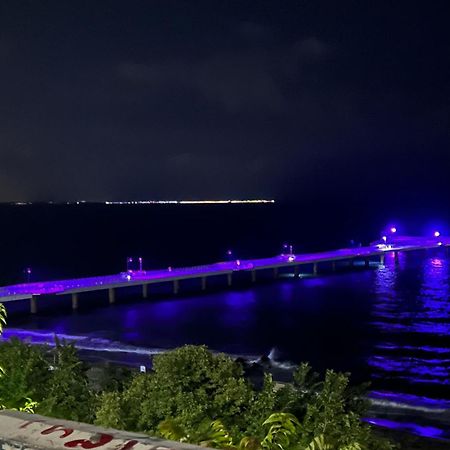 Елегантен Двустаен Апартамент Four Seasons Burgasz Kültér fotó