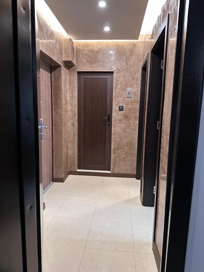 Елегантен Двустаен Апартамент Four Seasons Burgasz Kültér fotó